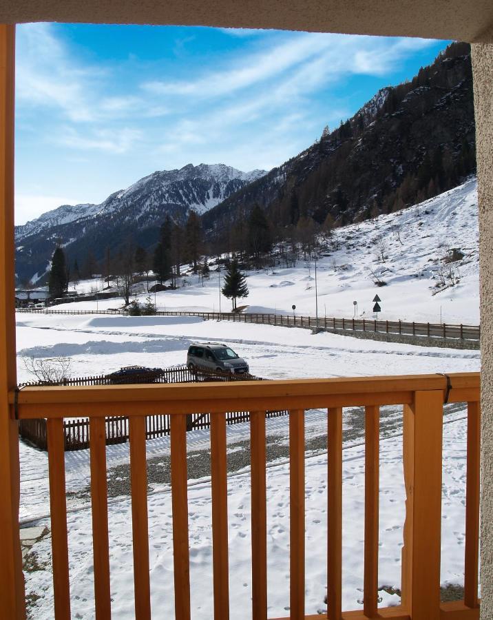 Dresalwoald Bed & Breakfast Gressoney-Saint-Jean Dış mekan fotoğraf