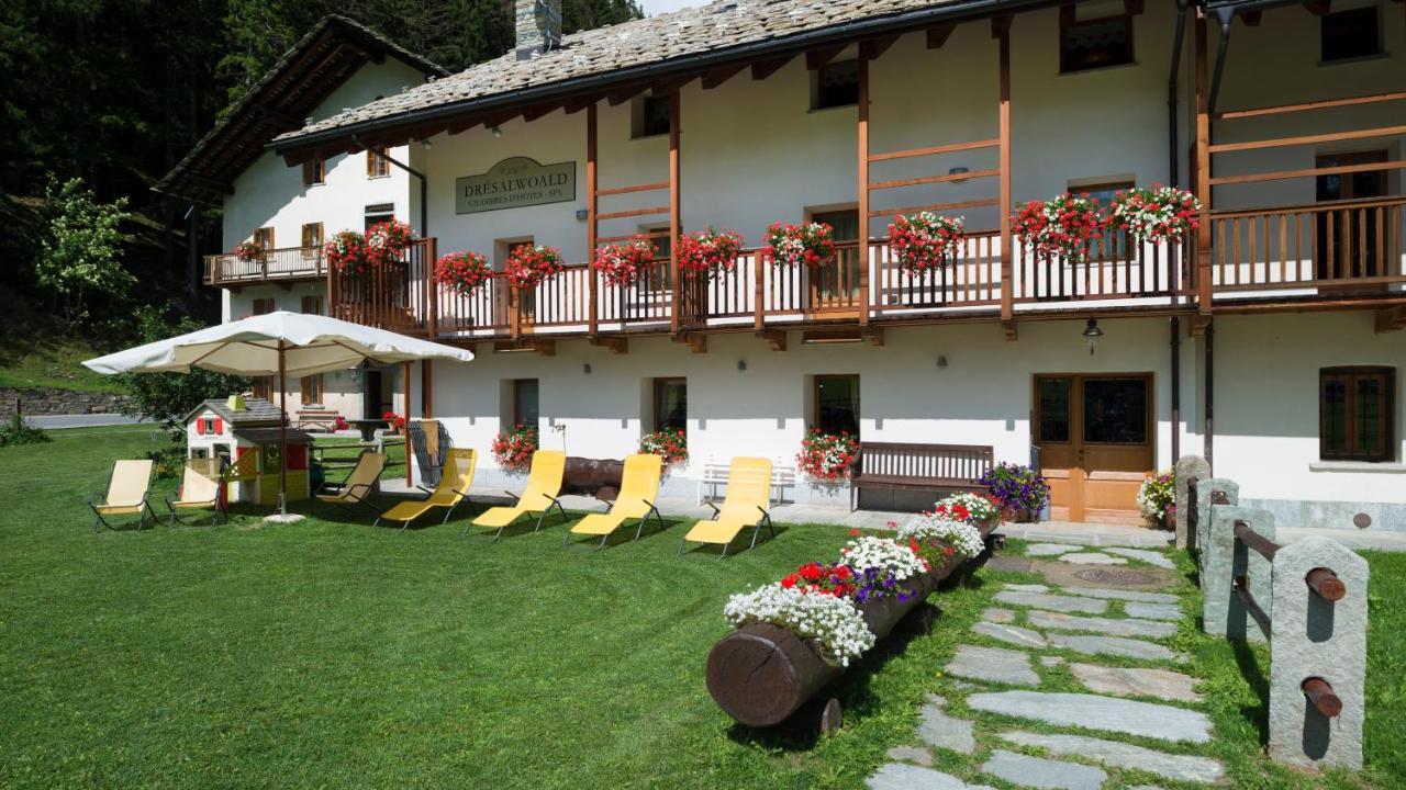 Dresalwoald Bed & Breakfast Gressoney-Saint-Jean Dış mekan fotoğraf